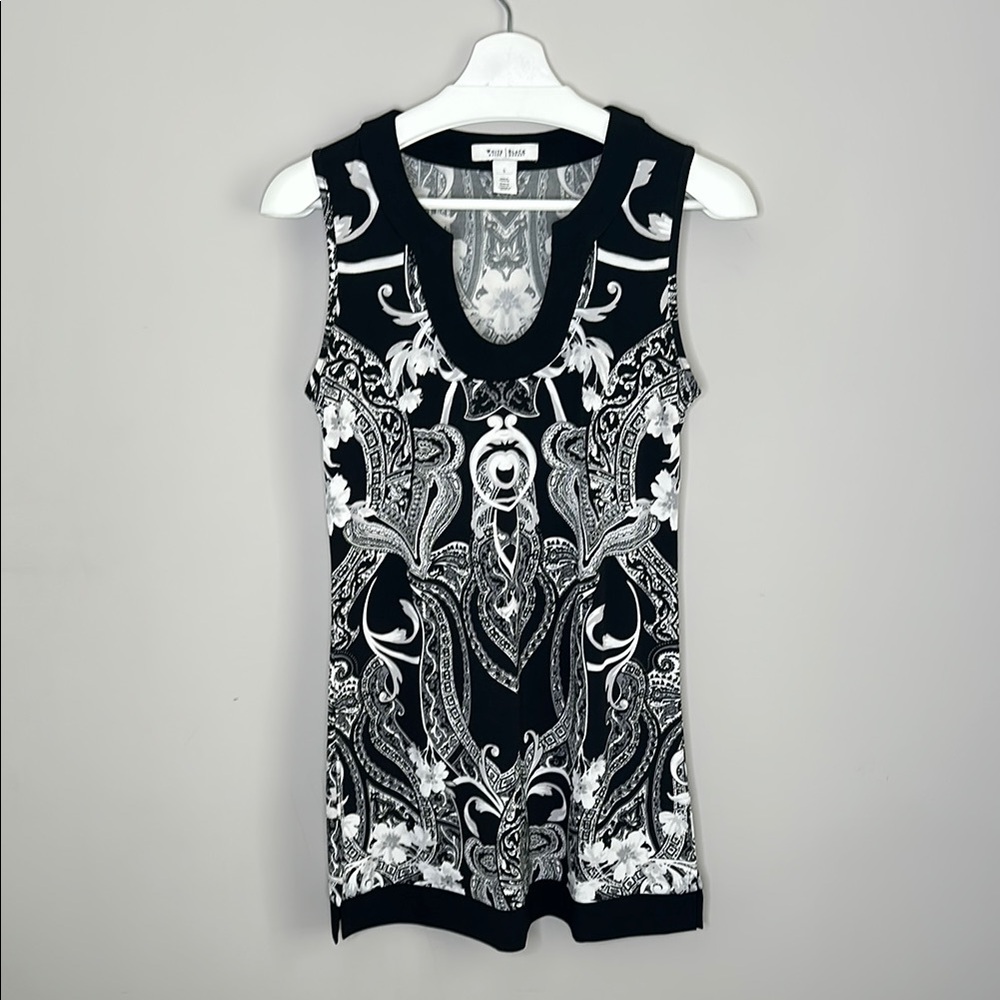 White House Black Market Printed Sleeveless Long Blouse